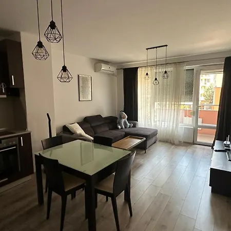 Carevo 10 * Plovdiv